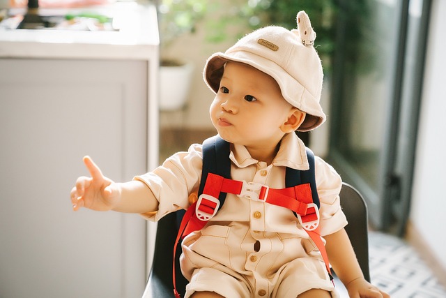子供用ハーネスと迷子防止リュックの違いとは?両者のメリット・デメリットを徹底比較